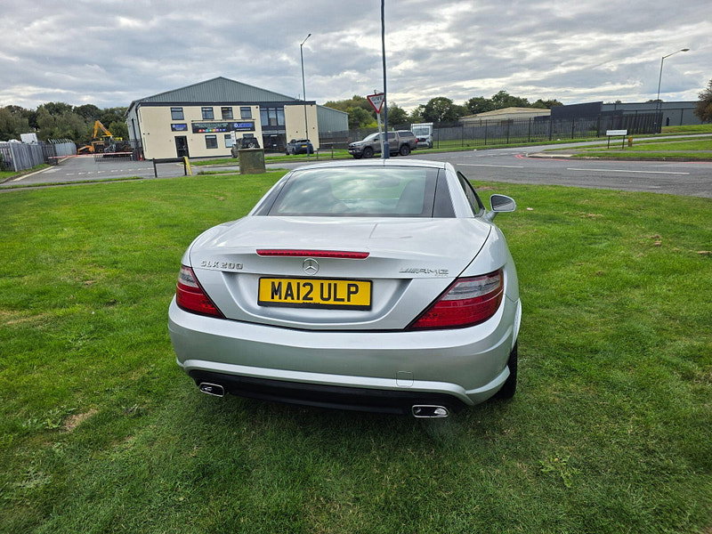 Mercedes-Benz SLK 1.8 SLK200 BlueEfficiency AMG Sport Convertible 2dr Petrol G-Tronic+ Euro 5 (s/s) (184 ps)