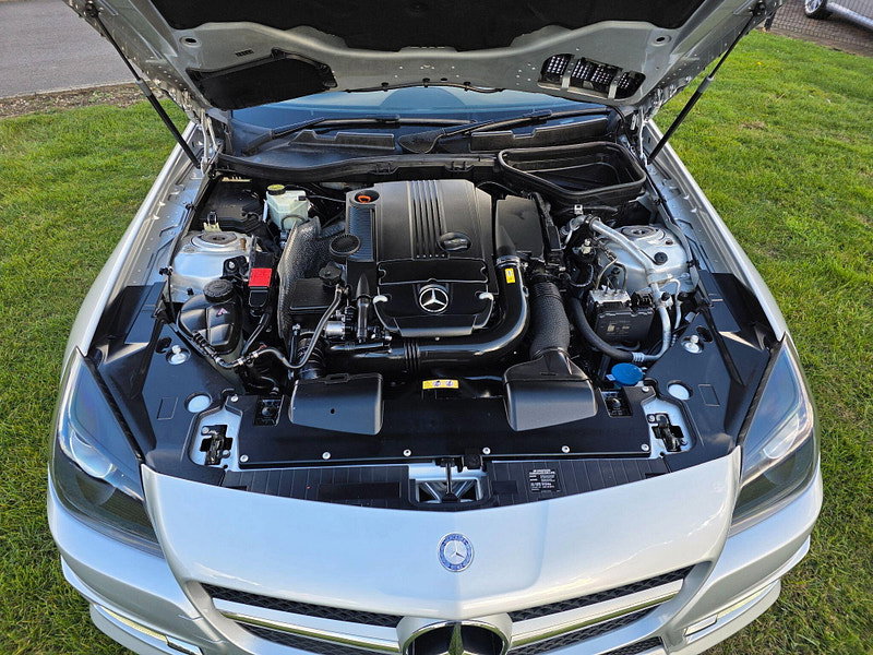 Mercedes-Benz SLK 1.8 SLK200 BlueEfficiency AMG Sport Convertible 2dr Petrol G-Tronic+ Euro 5 (s/s) (184 ps)
