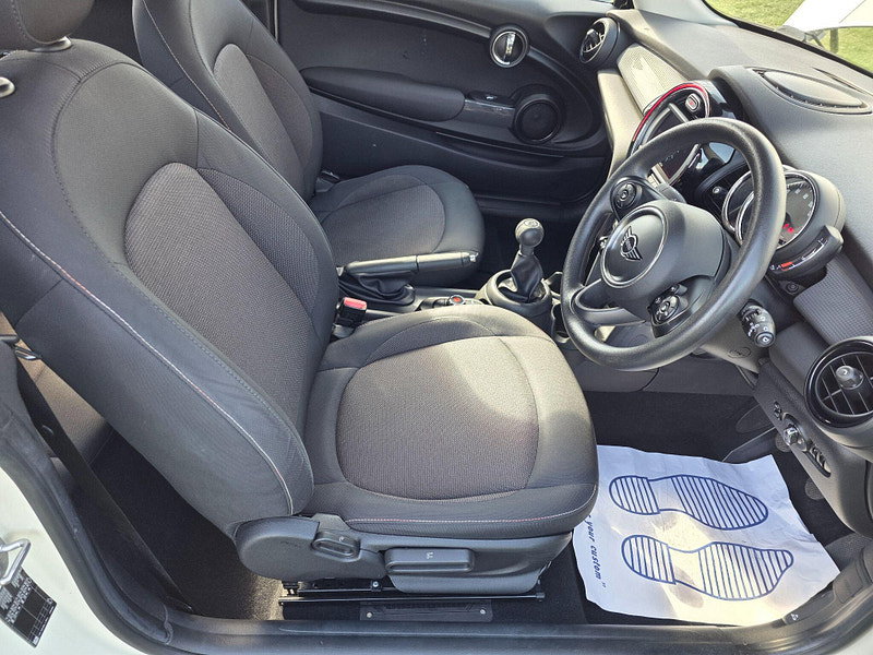 MINI Hatch 1.5 Cooper Euro 6 (s/s) 3dr