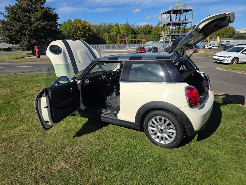 MINI Hatch 1.5 Cooper Euro 6 (s/s) 3dr
