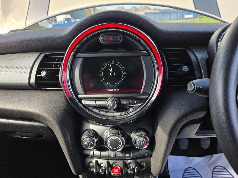 MINI Hatch 1.5 Cooper Euro 6 (s/s) 3dr
