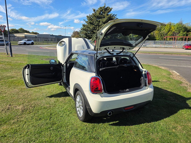 MINI Hatch 1.5 Cooper Euro 6 (s/s) 3dr