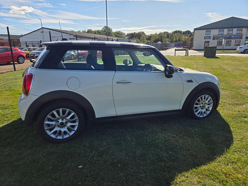 MINI Hatch 1.5 Cooper Euro 6 (s/s) 3dr