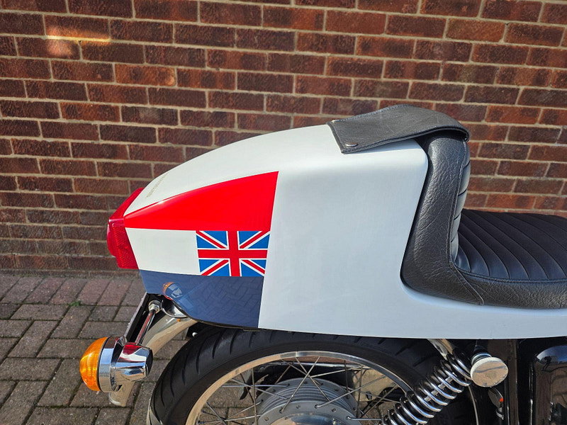 Norton Commando 850