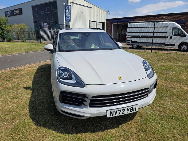 Porsche Cayenne 3.0 V6 E-Hybrid 17.9kWh Platinum Edition SUV 5dr Petrol Plug-in Hybrid TiptronicS 4WD Euro 6 (s/s) (3.6kW Charger) (462 ps)