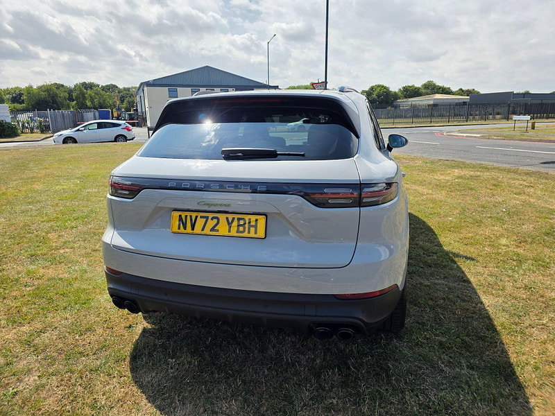 Porsche Cayenne 3.0 V6 E-Hybrid 17.9kWh Platinum Edition SUV 5dr Petrol Plug-in Hybrid TiptronicS 4WD Euro 6 (s/s) (3.6kW Charger) (462 ps)