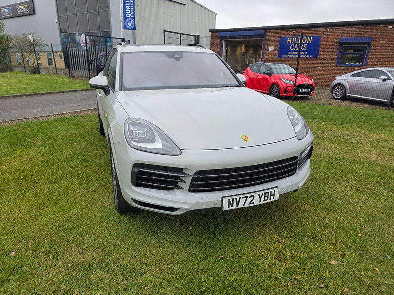 Porsche Cayenne 3.0 V6 E-Hybrid 17.9kWh Platinum Edition SUV 5dr Petrol Plug-in Hybrid TiptronicS 4WD Euro 6 (s/s) (3.6kW Charger) (462 ps)