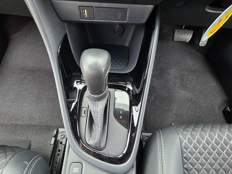 Toyota Yaris 1.5 VVT-h Launch Edition Hatchback 5dr Petrol Hybrid E-CVT Euro 6 (s/s) (116 ps)