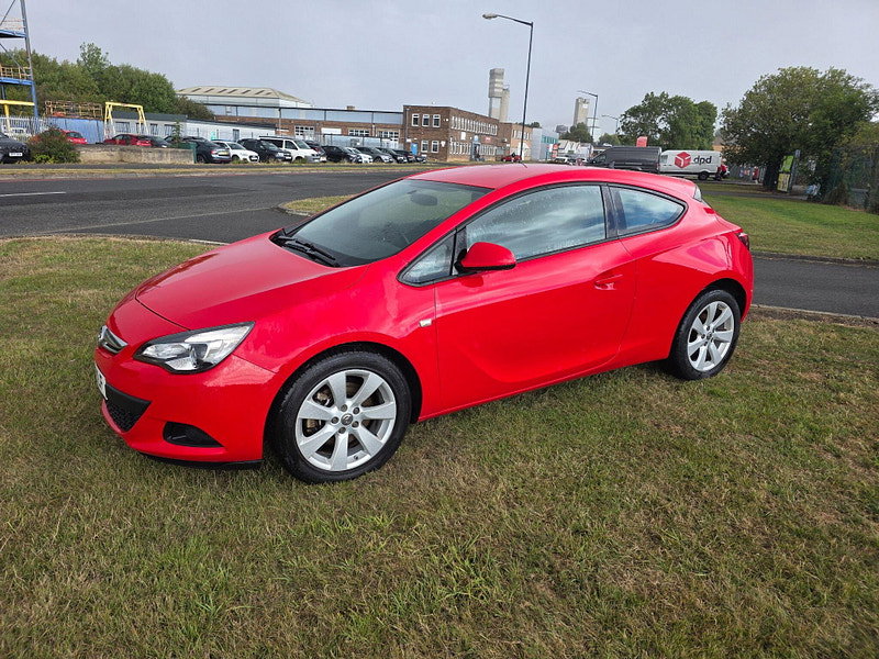 Vauxhall Astra GTC 1.4i Turbo Sport Coupe 3dr Petrol Manual Euro 6 (s/s) (120 ps)