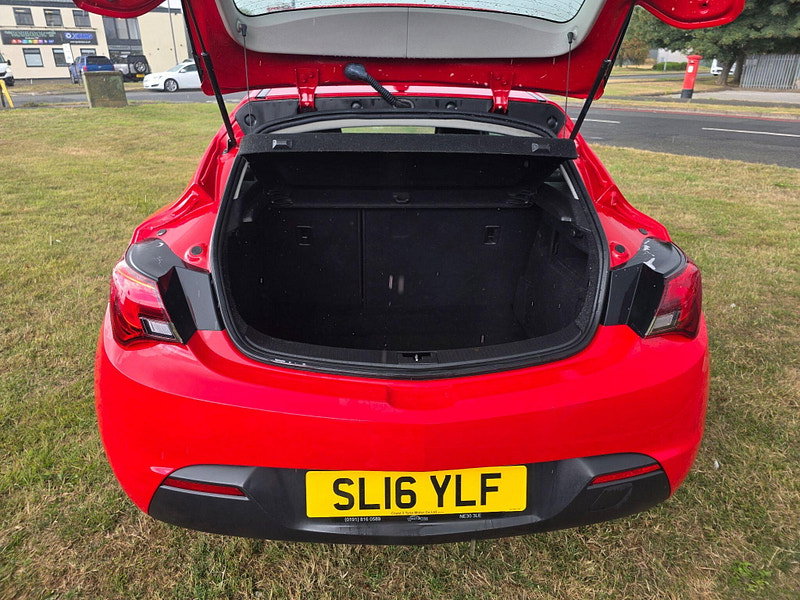Vauxhall Astra GTC 1.4i Turbo Sport Coupe 3dr Petrol Manual Euro 6 (s/s) (120 ps)