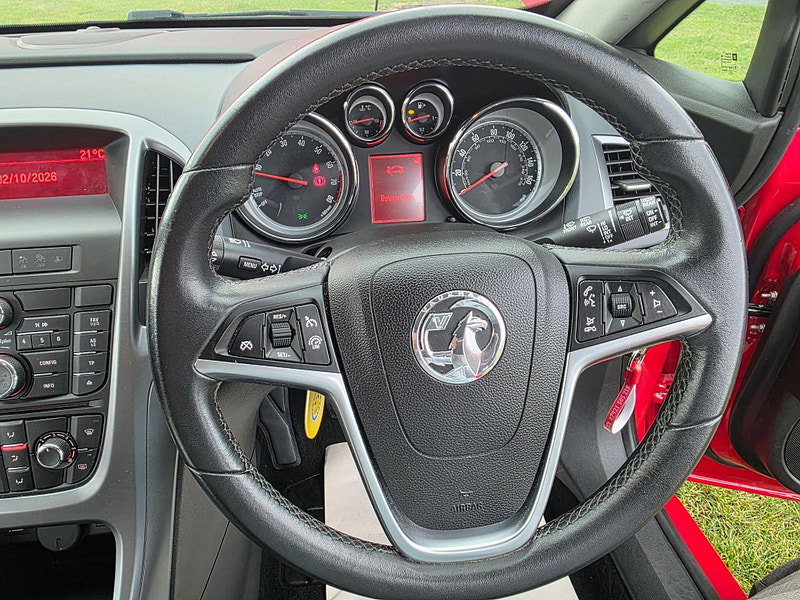 Vauxhall Astra GTC 1.4i Turbo Sport Coupe 3dr Petrol Manual Euro 6 (s/s) (120 ps)