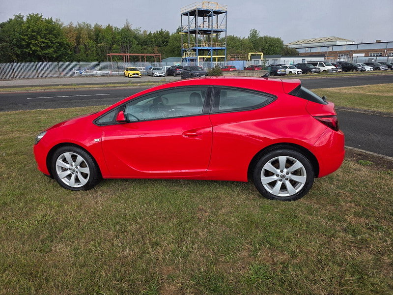 Vauxhall Astra GTC 1.4i Turbo Sport Coupe 3dr Petrol Manual Euro 6 (s/s) (120 ps)