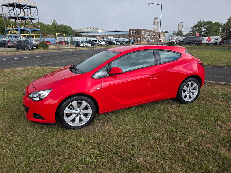 Vauxhall Astra GTC 1.4i Turbo Sport Coupe 3dr Petrol Manual Euro 6 (s/s) (120 ps)