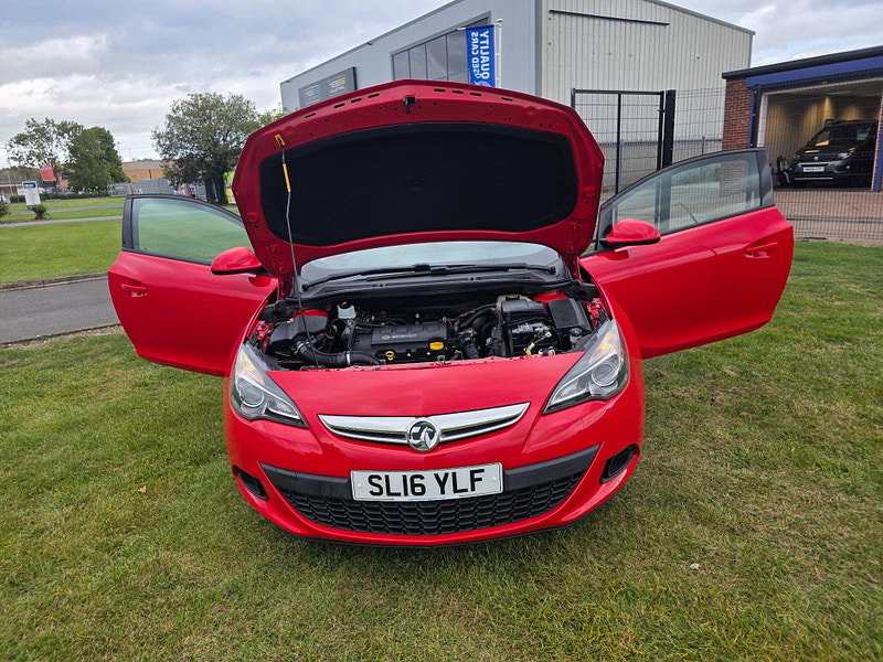 Vauxhall Astra GTC 1.4i Turbo Sport Coupe 3dr Petrol Manual Euro 6 (s/s) (120 ps)