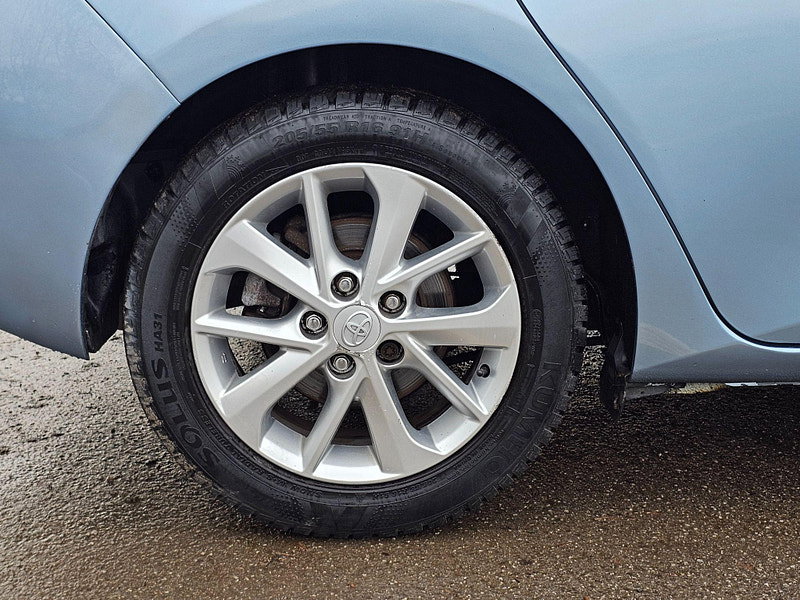Toyota Auris 1.33 Dual VVT-i Icon Euro 5 (s/s) 5dr