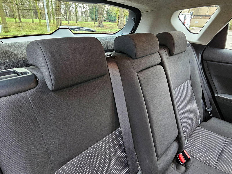 Toyota Auris 1.33 Dual VVT-i Icon Euro 5 (s/s) 5dr