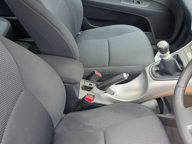 Toyota Auris 1.33 Dual VVT-i TR Euro 4 (s/s) 5dr