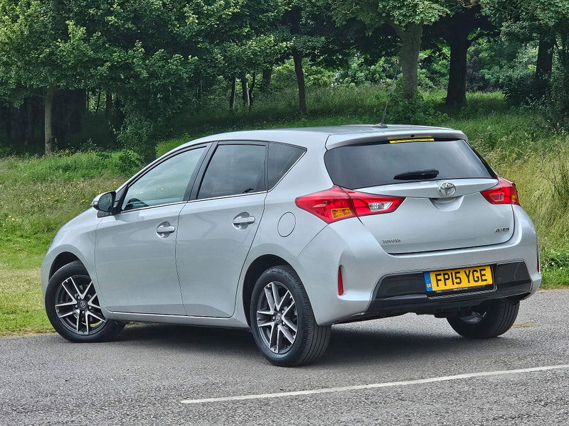 Toyota Auris 1.4 D-4D Icon Plus Euro 5 (s/s) 5dr