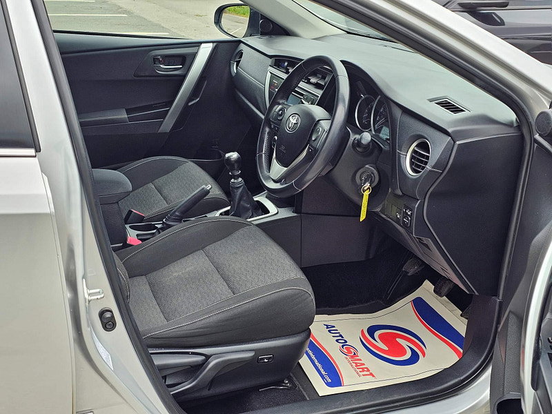Toyota Auris 1.4 D-4D Icon Plus Euro 5 (s/s) 5dr