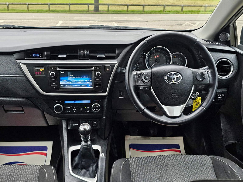 Toyota Auris 1.4 D-4D Icon Plus Euro 5 (s/s) 5dr