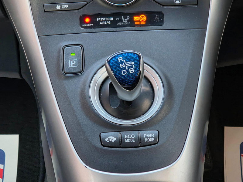 Toyota Auris 1.8 VVT-h T Spirit CVT Euro 5 (s/s) 5dr