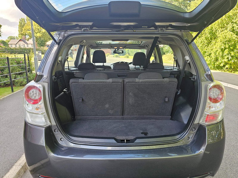 Toyota Verso 2.2 D-CAT T Spirit Auto Euro 5 5dr
