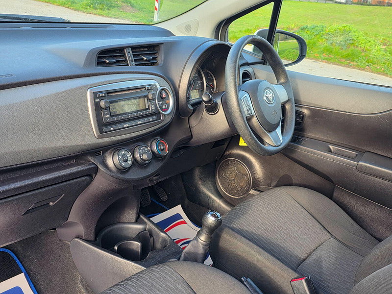 Toyota Yaris 1.0 VVT-i Edition Euro 5 3dr