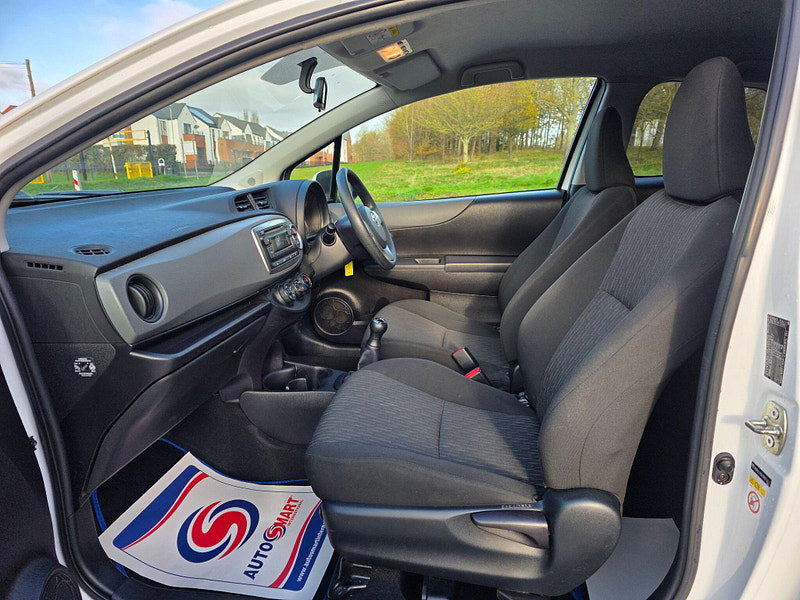 Toyota Yaris 1.0 VVT-i Edition Euro 5 3dr