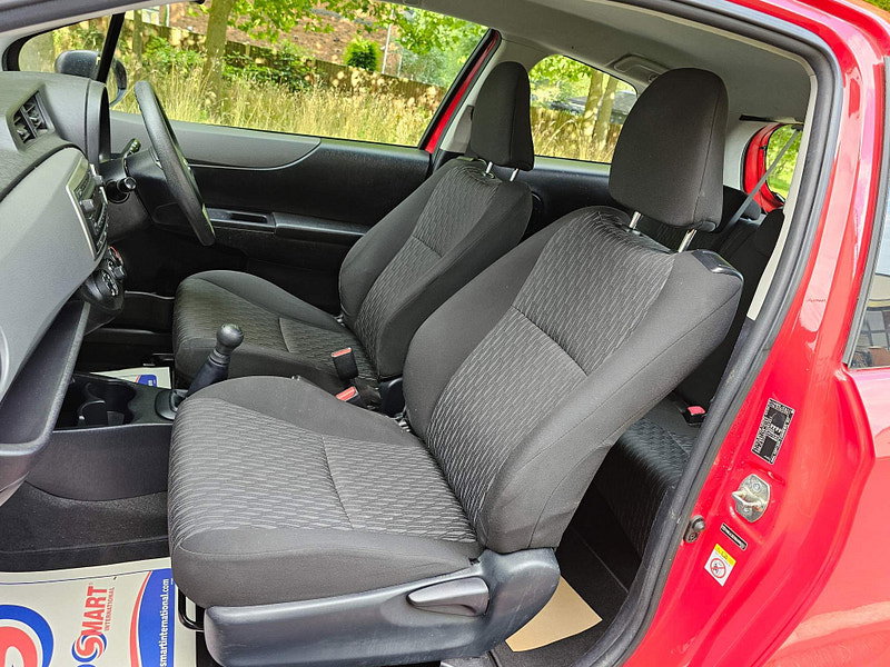 Toyota Yaris 1.0 VVT-i T2 Euro 5 3dr