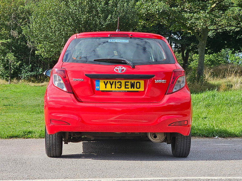 Toyota Yaris 1.0 VVT-i T2 Euro 5 3dr