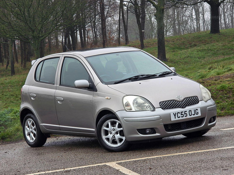 Toyota Yaris 1.3 VVT-i Colour Collection 5dr
