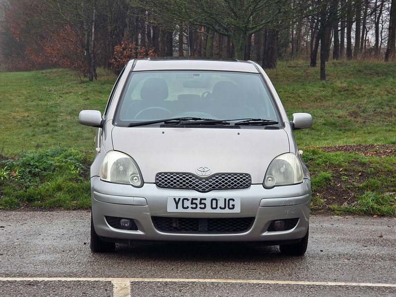 Toyota Yaris 1.3 VVT-i Colour Collection 5dr