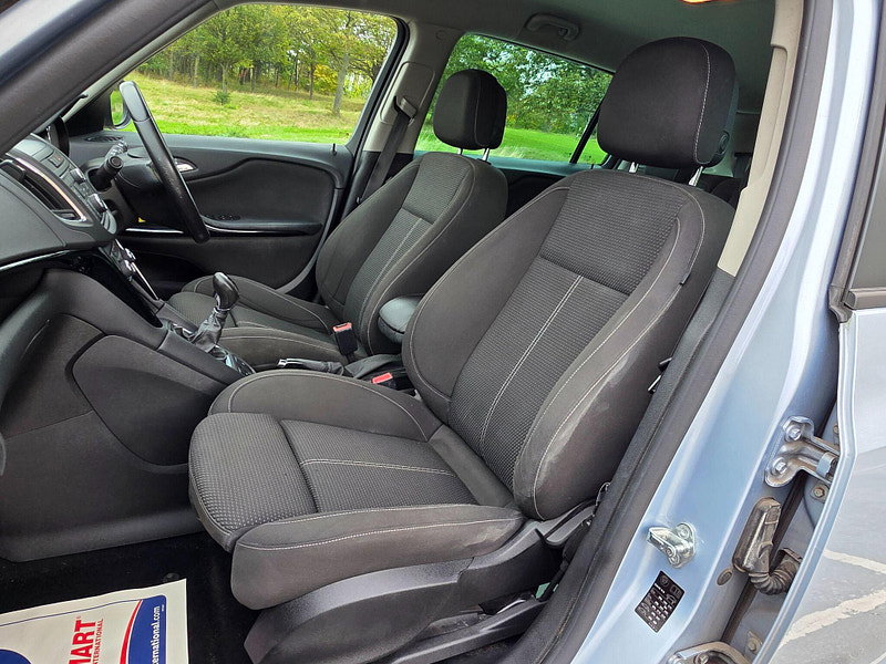 Vauxhall Zafira Tourer 2.0 CDTi SRi Euro 5 5dr