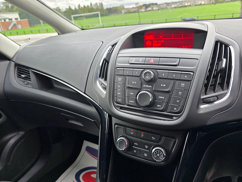 Vauxhall Zafira Tourer 2.0 CDTi SRi Euro 5 5dr
