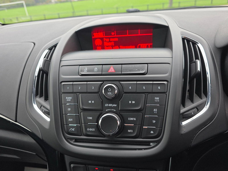 Vauxhall Zafira Tourer 2.0 CDTi SRi Euro 5 5dr