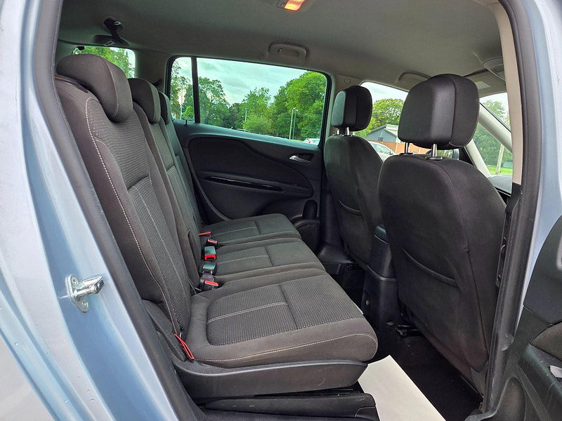 Vauxhall Zafira Tourer 2.0 CDTi SRi Euro 5 5dr