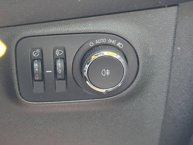 Vauxhall ADAM 1.4 ecoFLEX 16v JAM Euro 5 (s/s) 3dr
