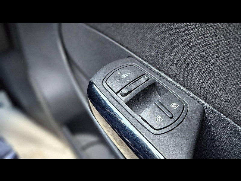 Vauxhall Corsa 1.2i ecoFLEX 16V SXi Euro 5 (s/s) 3dr (A/C)