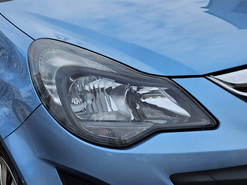 Vauxhall Corsa 1.3 CDTi ecoFLEX Design Euro 5 (s/s) 5dr (A/C)