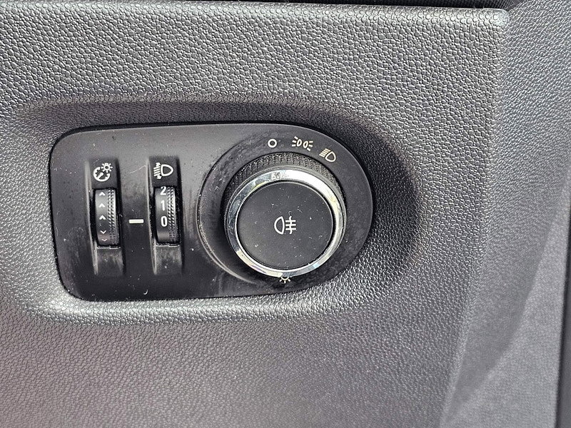 Vauxhall Corsa 1.3 CDTi ecoFLEX Design Euro 5 (s/s) 5dr (A/C)