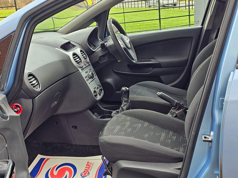 Vauxhall Corsa 1.3 CDTi ecoFLEX Design Euro 5 (s/s) 5dr (A/C)