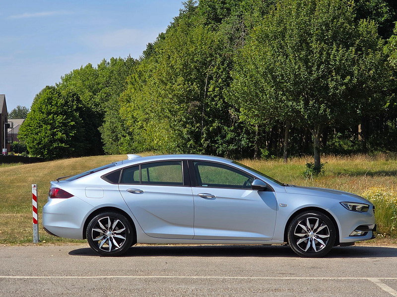 Vauxhall Insignia 1.5i Turbo Design Grand Sport Euro 6 (s/s) 5dr