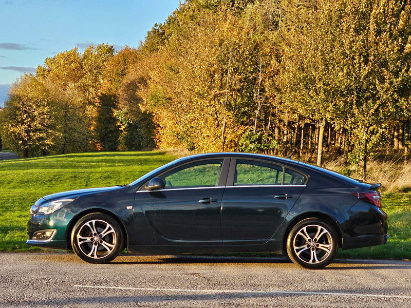 Vauxhall Insignia 1.8 16V Limited Edition Euro 5 5dr