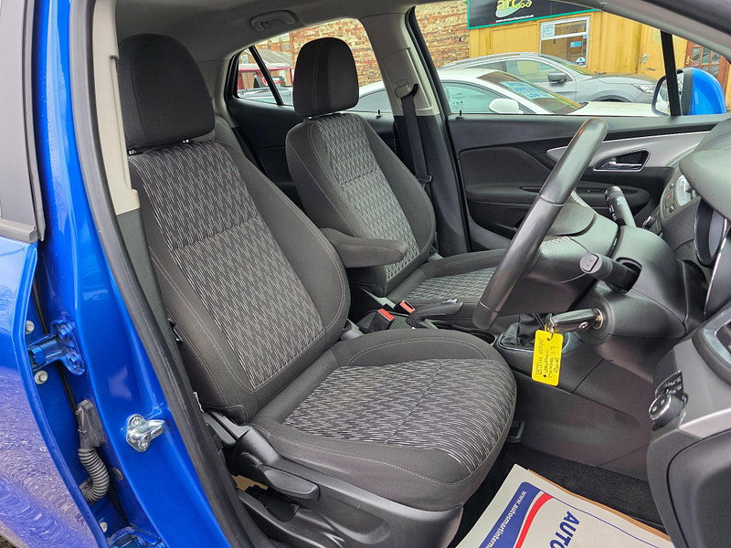 Vauxhall Mokka 1.7 CDTi Exclusiv 4WD Euro 5 (s/s) 5dr