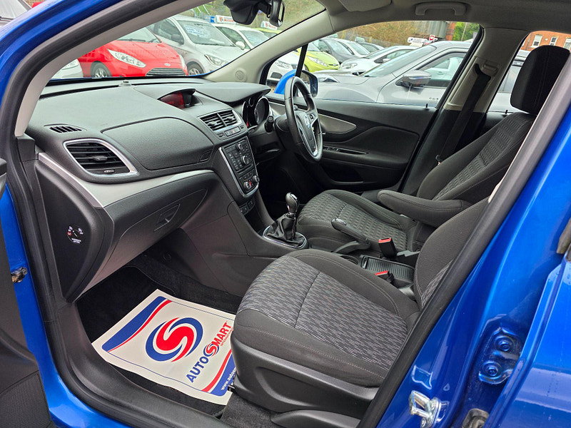 Vauxhall Mokka 1.7 CDTi Exclusiv 4WD Euro 5 (s/s) 5dr