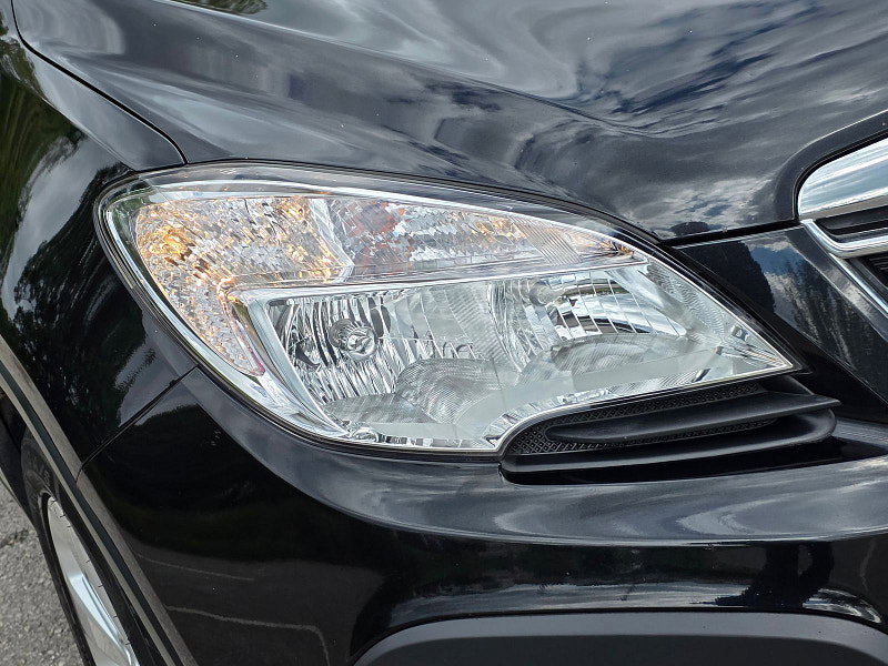 Vauxhall Mokka 1.7 CDTi Exclusiv 4WD Euro 5 (s/s) 5dr