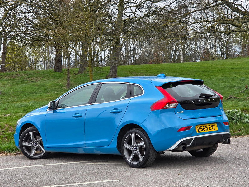 Volvo V40 2.0 T2 R-Design Euro 6 (s/s) 5dr