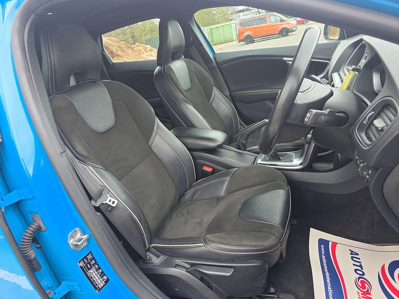 Volvo V40 2.0 T2 R-Design Euro 6 (s/s) 5dr