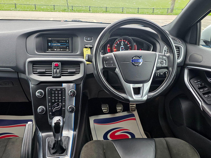 Volvo V40 2.0 T2 R-Design Euro 6 (s/s) 5dr