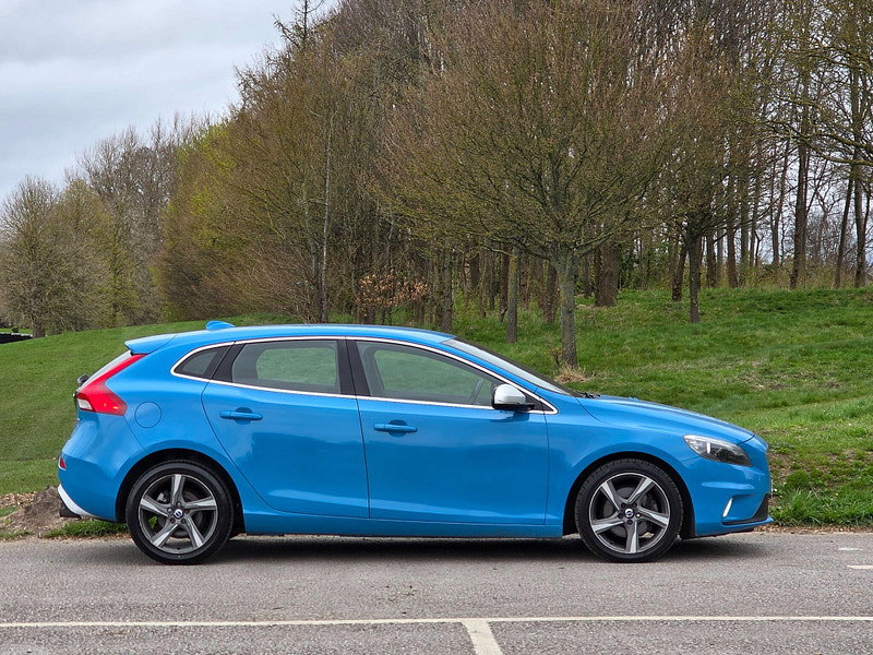 Volvo V40 2.0 T2 R-Design Euro 6 (s/s) 5dr